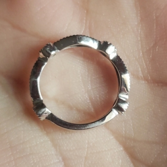 14k White Gold Ring 1/5 Ct Diamond Milgrain Wedding Band - Picture 10 of 12